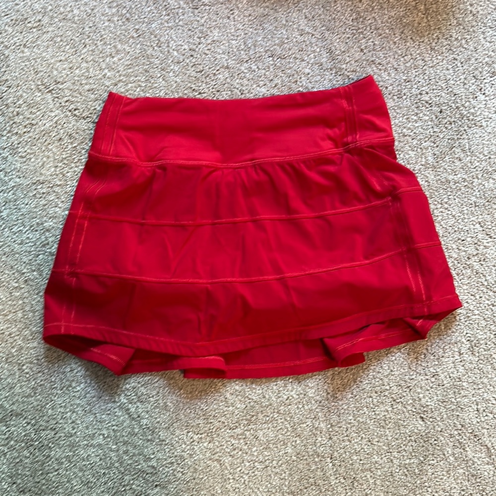 red lulu lemon skirt size 0